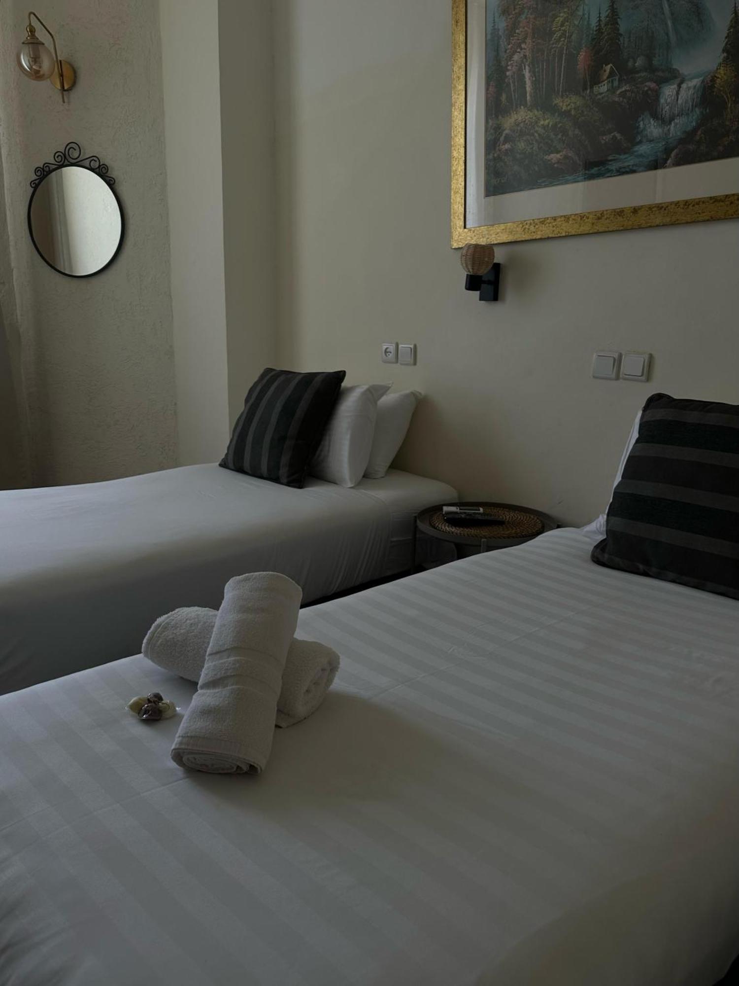 Bell Boutique And Spa Hotel Tel Aviv Exterior foto